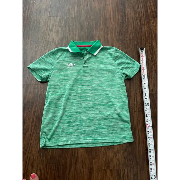 Umbro boys 8 green polo - Picture 1 of 3
